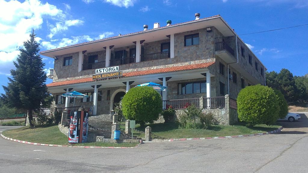 Hotel Restaurante Astorga Pradorrey Bagian luar foto